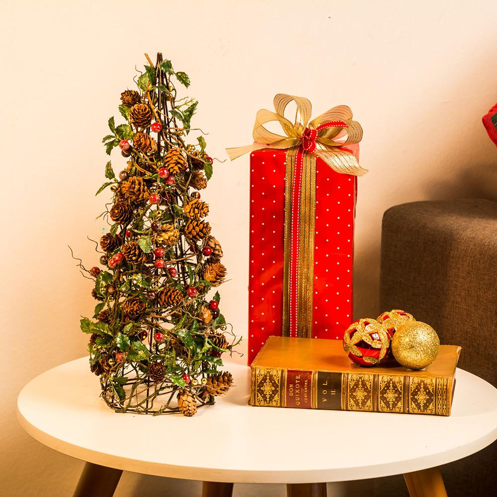 Árvore de Mesa Decorada em Formato de Cone, 40cm - Christmas Traditions é bom? Vale a pena?
