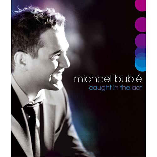 Blu-ray Michael Bublé: Caught In The Act é bom? Vale a pena?