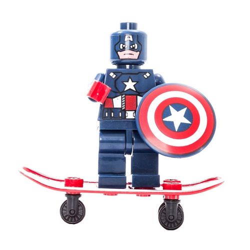 Boneco Lego Marvel Capitão América com Skate e Acessórios é bom? Vale a pena?