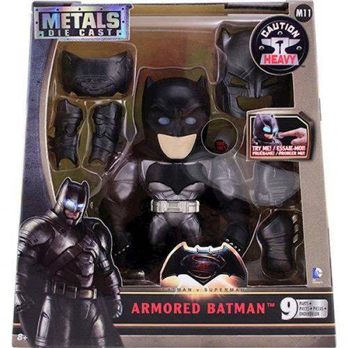 Metals Die Cast Superman X Batman 15 Cm With Armor 3870 Dtc é bom? Vale a pena?