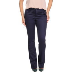 Calça em Sarja Calvin Klein Jeans Chino Bootcut Stretch é bom? Vale a pena?