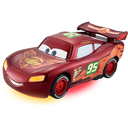 Carros Veículos Neon Racers Relâmpago McQueen - Mattel é bom? Vale a pena?