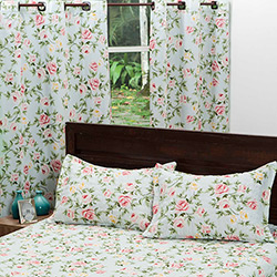 Kit Colcha Casal Boutis Jolie Floral com 2 Porta Travesseiros e Cortina 180x240cm - Casa & Conforto é bom? Vale a pena?