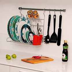Kit de Cozinha: 1 Barra+3 Ganchos+ 1 Escorredor Dobrável+1 Kit Fixação Cromo Ecológico e Vermelho - Metaltru é bom? Vale a pena?