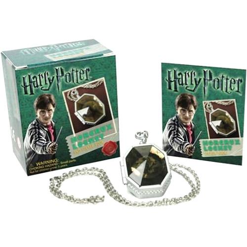 Livro - Harry Potter Horcrux Locket and Sticker Book é bom? Vale a pena?
