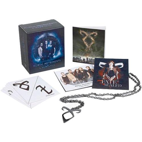 Livro - The Mortal Instruments: City of Bones Mini Kit é bom? Vale a pena?