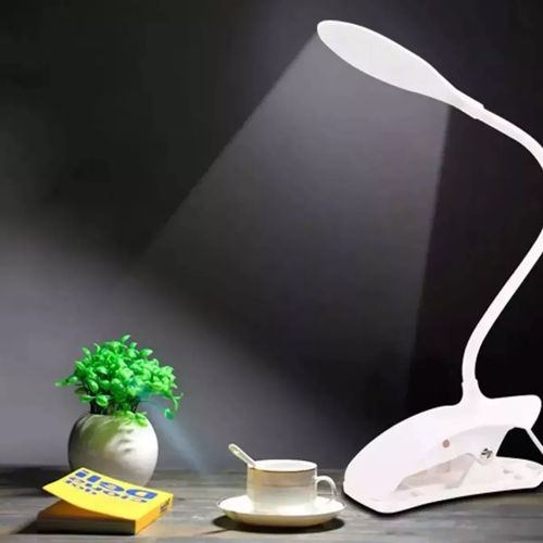 Luminaria de Mesa Led Touch Aticulável Flexível Lamp Usb Garra é bom? Vale a pena?