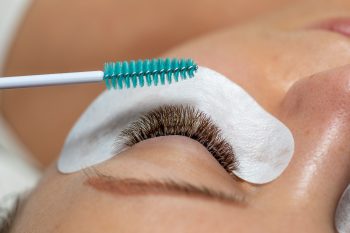 Curso para Alongamento de Cílios: Transforme seu Olhar Hoje