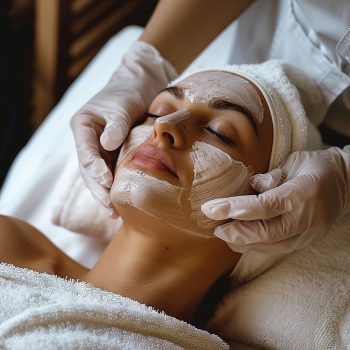 Curso de Limpeza de Pele Grátis: Transforme Seu Rosto Hoje